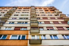 Zabezpiecz mieszkanie przed wyjazdem